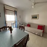 Pm 15 Via Liguria Guest House